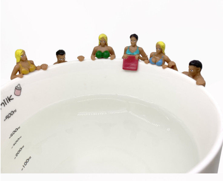 OEM 맞춤형 3D 새 만화 컵 장식 인형 마이크로 풍경 컵 매달린 장난감 그림
