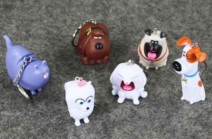 OEM Customized  Plastic PVC  Pretty Cartoon Figure Action keychain The Secret Life of Pets Toy