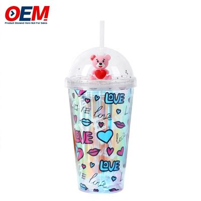 공장 맞춤형 PP Double Wall Cup With Straw OEM 플라스틱 컵 귀여운 곰 물 컵